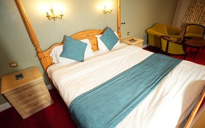 Consort Hotel & Urban Spa
