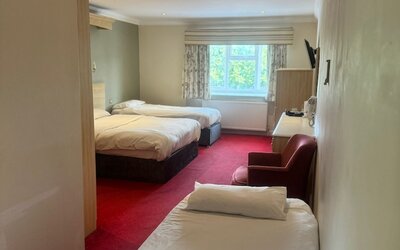 Consort Hotel & Urban Spa
