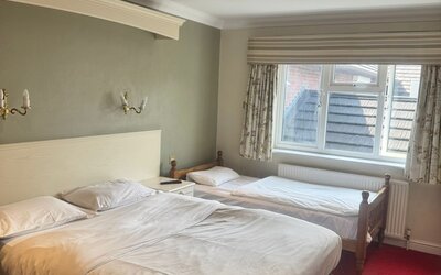 Consort Hotel & Urban Spa