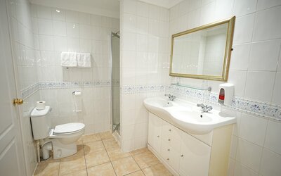 Consort Hotel & Urban Spa