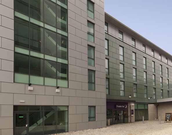 Premier Inn Barnsley Central M1 J37