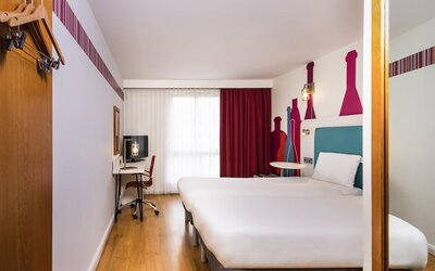 Room, 1 Double Bed (The Queen)