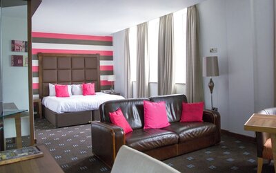 The Earl of Doncaster Hotel
