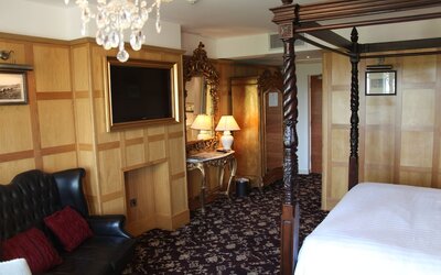 The Earl of Doncaster Hotel