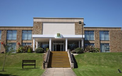Holiday Inn Doncaster A1 M Jct 36 by IHG