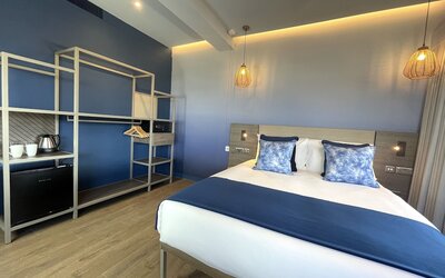 Hex Wildlife Hotel