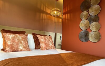Hex Wildlife Hotel