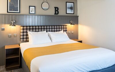 Almondsbury Inn & Lounge