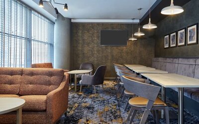 Hotel dining room at Leonardo Hotel Nottingham.