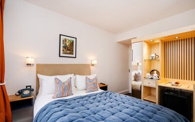 Rodney Hotel