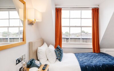 Rodney Hotel