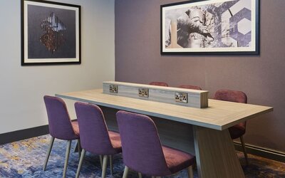 Work space at Leonardo Hotel Nottingham.