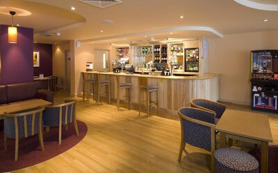 Premier Inn Leicester City Centre - Train Station