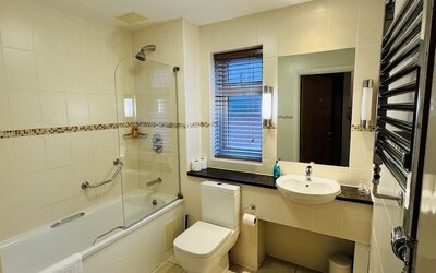 OYO Blaby Westfield Hotel