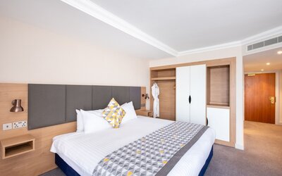 Holiday Inn Leicester by IHG