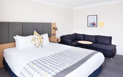 Holiday Inn Leicester by IHG