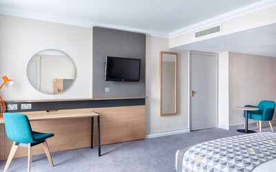 Holiday Inn Leicester by IHG