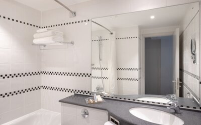 Holiday Inn Leicester by IHG
