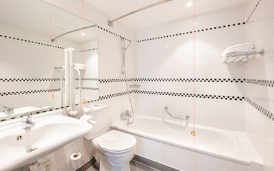 Holiday Inn Leicester by IHG