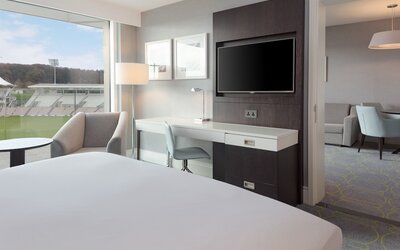 Hilton Southampton - Utilita Bowl