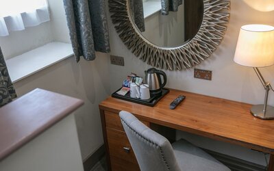 Best Western Chilworth Manor Hotel