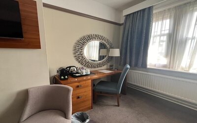 Best Western Chilworth Manor Hotel