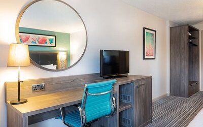 Hotel work desk at Leonardo Hotel Southampton.