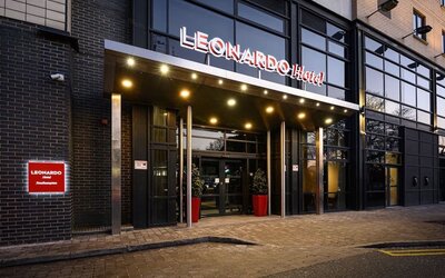 Hotel exterior street view at Leonardo Hotel Southampton.