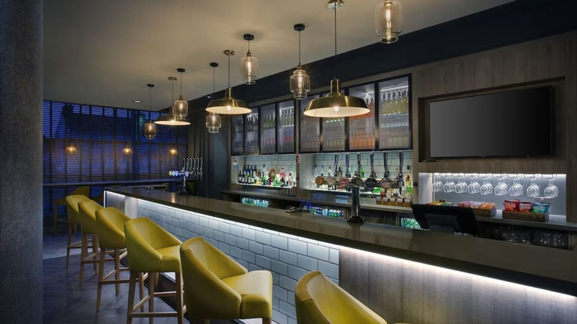 Hotel bar at Leonardo Hotel Swindon.