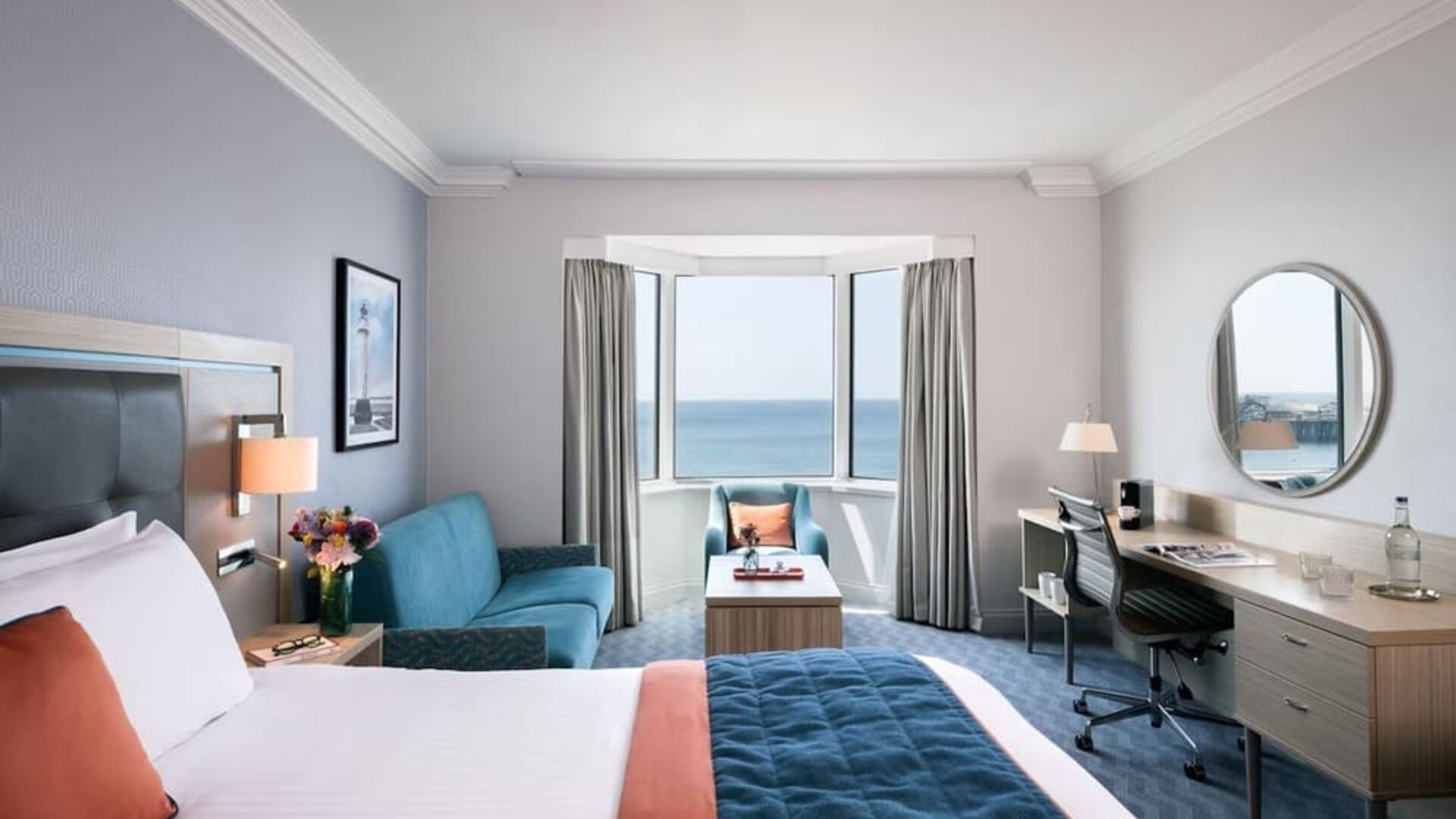 Ejecutive room at Leonardo Royal Hotel Brighton Waterfront.