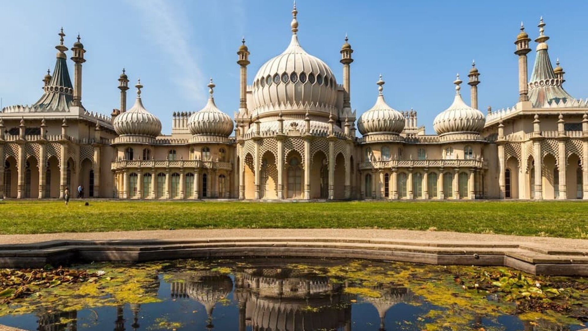 Hotel landmark at Leonardo Royal Hotel Brighton Waterfront.