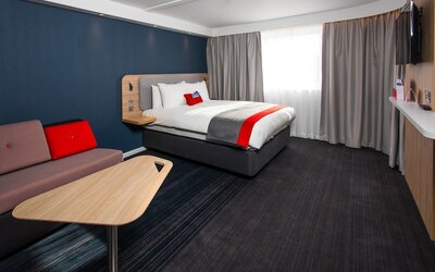 Holiday Inn Express Portsmouth - North by IHG