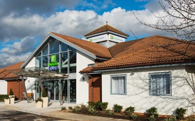 Holiday Inn Express Portsmouth - North by IHG