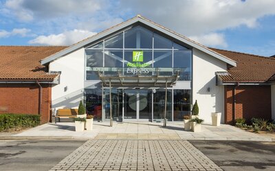 Holiday Inn Express Portsmouth - North by IHG