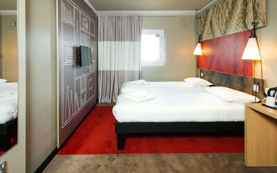 ibis Plymouth