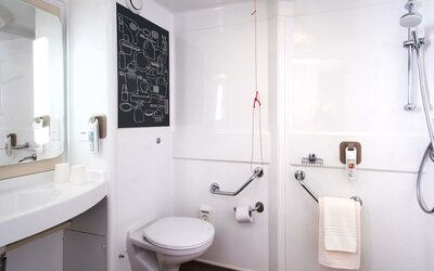 ibis Plymouth