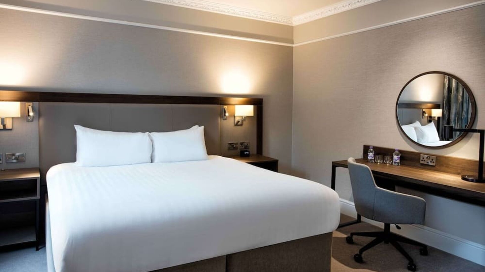 Day use room with work desk at Hilton Edinburgh Carlton.