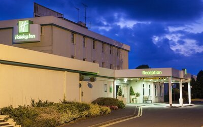 Holiday Inn Stoke on Trent M6, Jct 15 by IHG