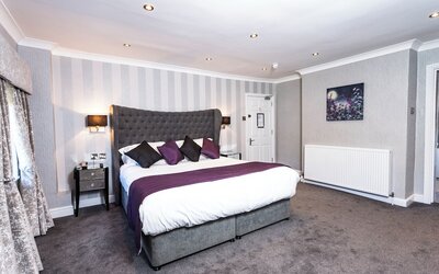 Borough Arms Hotel