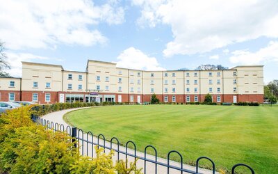Premier Inn Stoke/Trentham Gardens