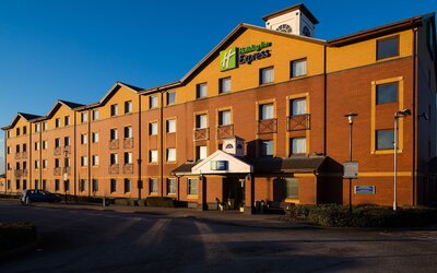 Holiday Inn Express Stoke On Trent by IHG