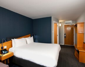 Holiday Inn Express Stoke On Trent by IHG