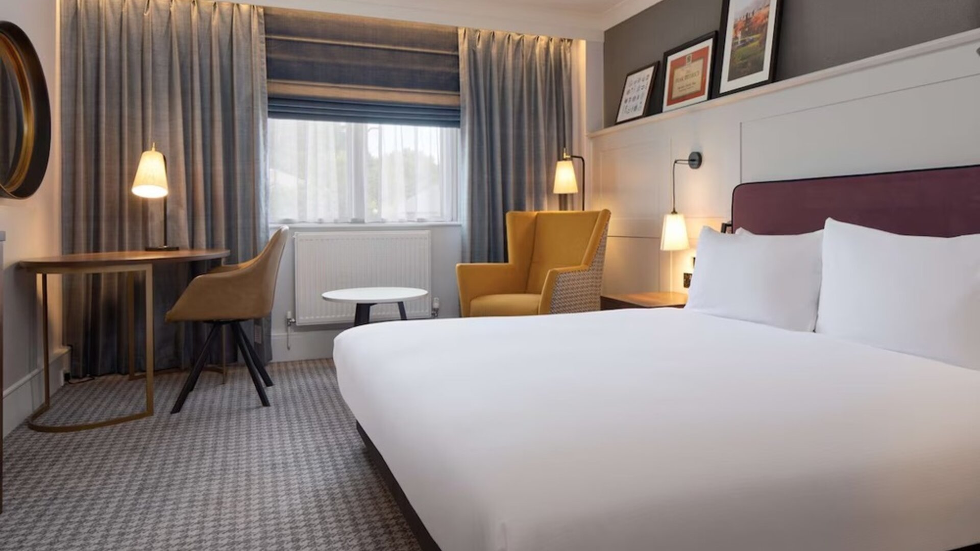 Delux king room with work desk at DoubleTree By Hilton Stoke On Trent.