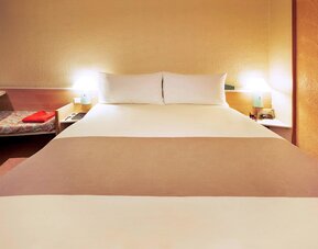 Ibis Hull City Centre