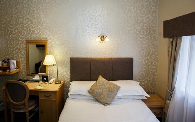 Shaw Hill Golf Resort & Spa Hotel