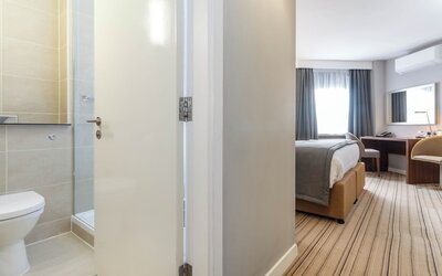 Garner Hotel Preston Samlesbury by IHG