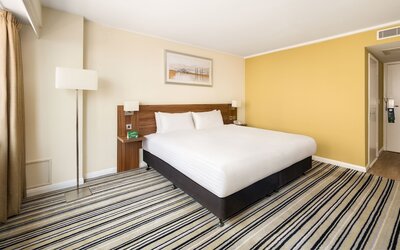 Holiday Inn Brighton Seafront by IHG