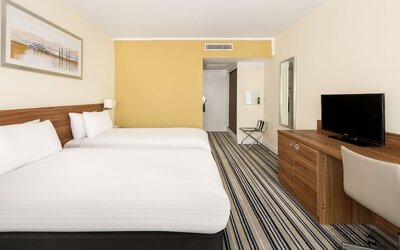 Holiday Inn Brighton Seafront by IHG