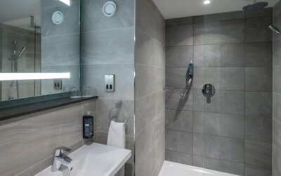 Maldron Hotel Brighton City Centre