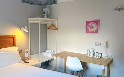 Legends Hotel Brighton